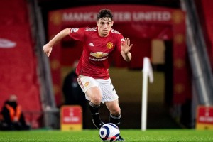 卖人必赔！ESPN：爵爷退休后，唯一让曼联赚到差价的只有D-詹姆斯