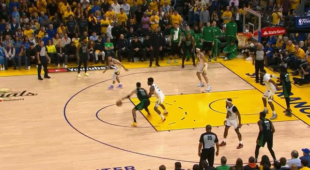 1655198078421005241.gif 11.gif